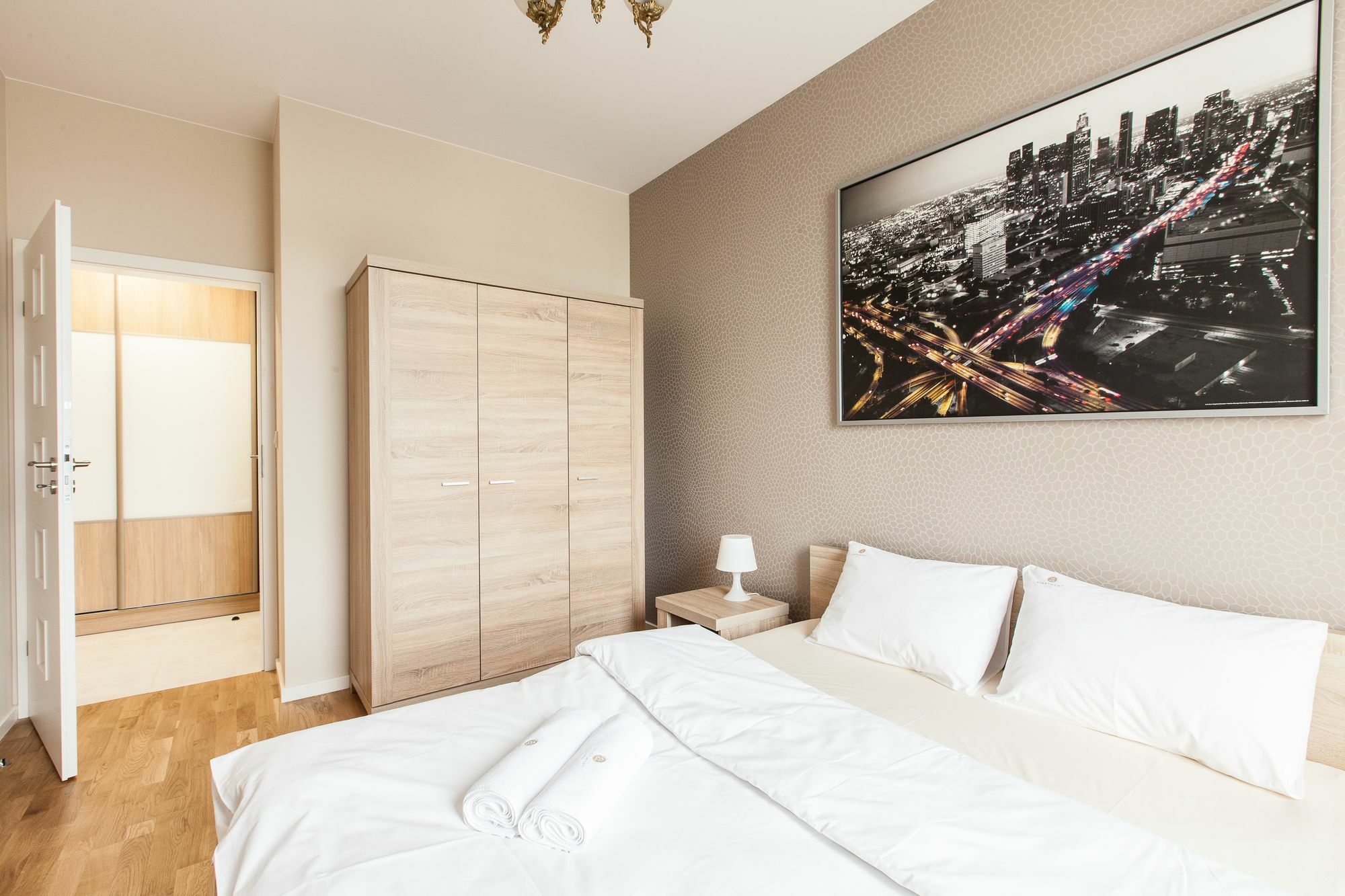 Warsaw Aparthotel Eksteriør billede